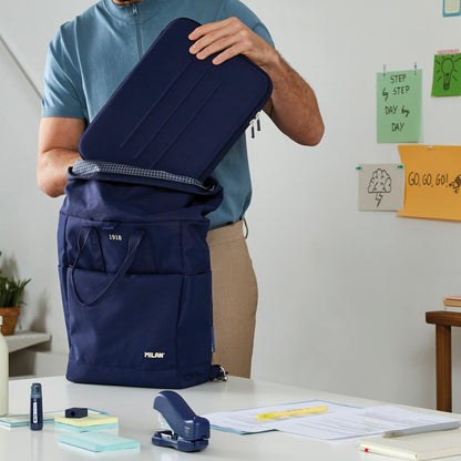 MILAN Grapadora de escritorio con grapas, 30 hojas, ahorro de energía, azul marino